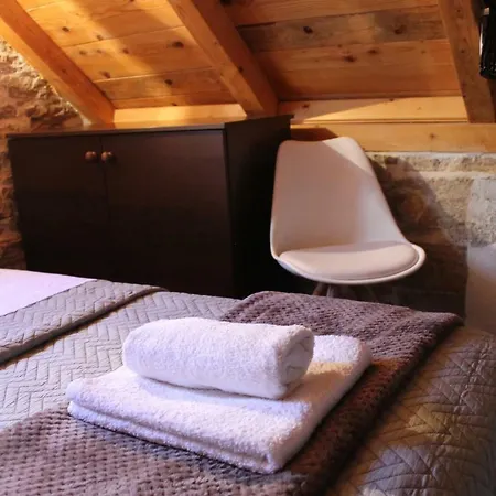 House Lola Vendégház 3*