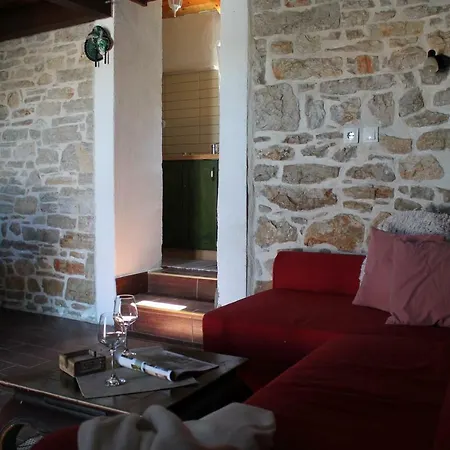 House Lola 3* Primošten